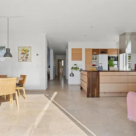 Alvia - 1-6km From The Sea By Interhome Hébergement de vacances