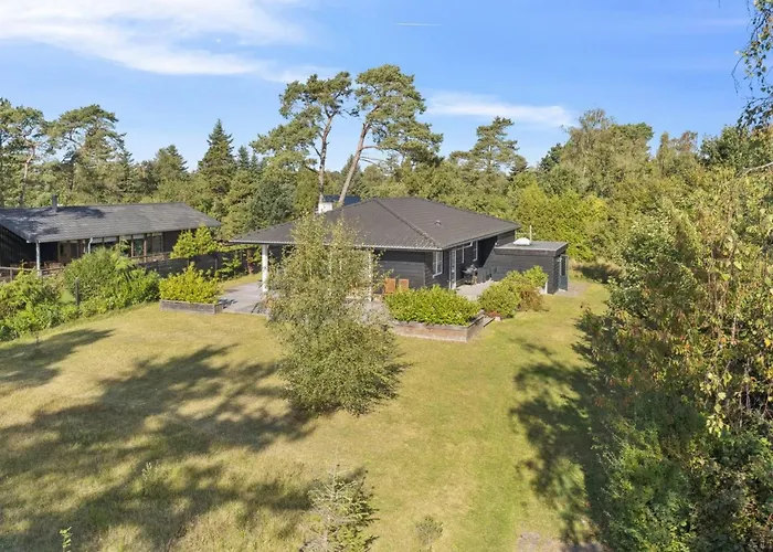 Alvia - 1-6km From The Sea By Interhome *