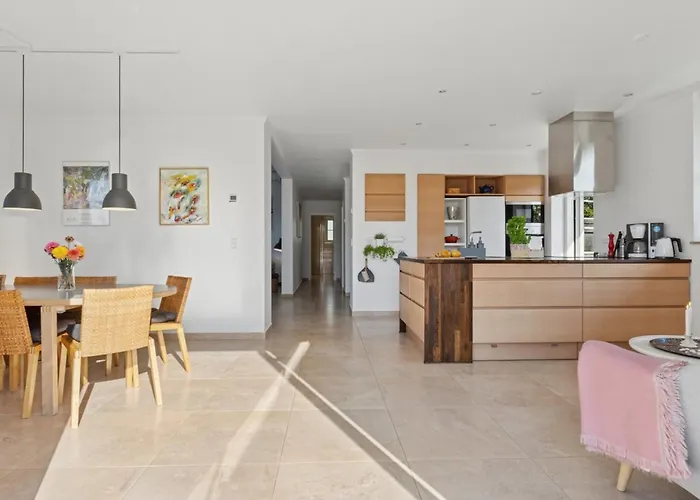 Alvia - 1-6km From The Sea By Interhome 度假居